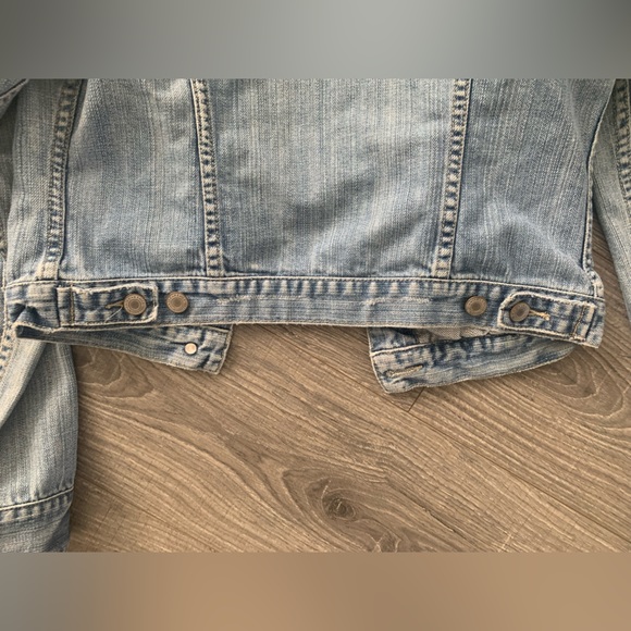 American Eagle Jean Jacket - Picture 5 of 6